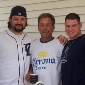 Meet your Posher, Bobby